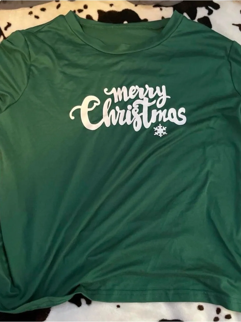 SHEIN Green Merry Christmas Kids Pajama Set with Reindeer and Tree Print